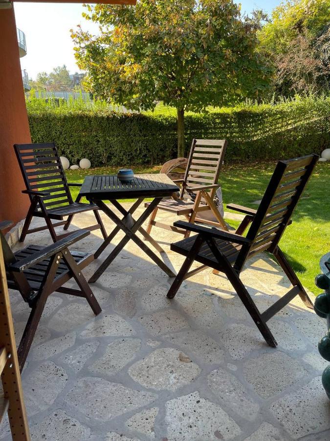 Rosehill Garden Family Villa With A Great Budapest View Eksteriør billede